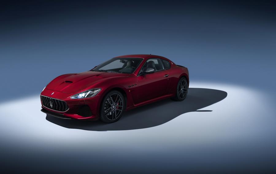  Maserati GranTurismo MC 2017 года  (фото 42 из 70)